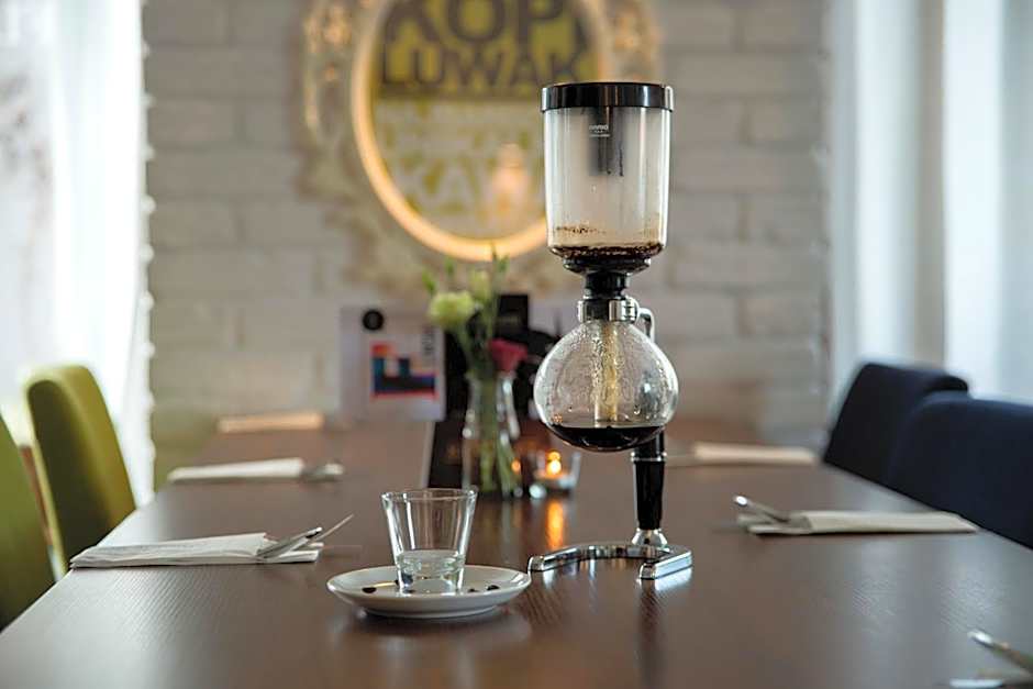 Flinski Sport X SPA, Boutique X Art