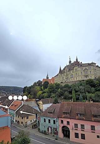 Pensiunea Nobil Medieval