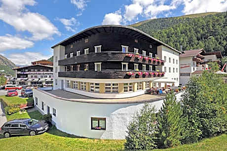 Berghotel-Gasthof Gstrein