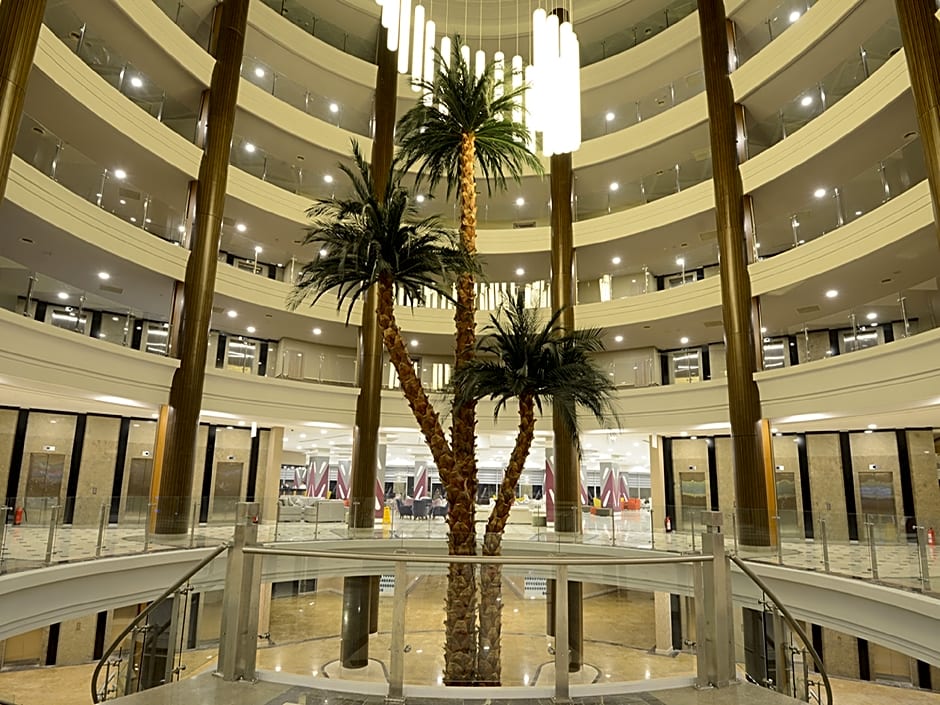 Green Nature Diamond Hotel