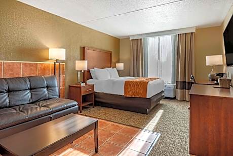 1 Queen Bed Nonsmoking