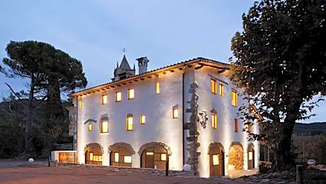 B&B La Rectoria de Sant Miquel de Pineda