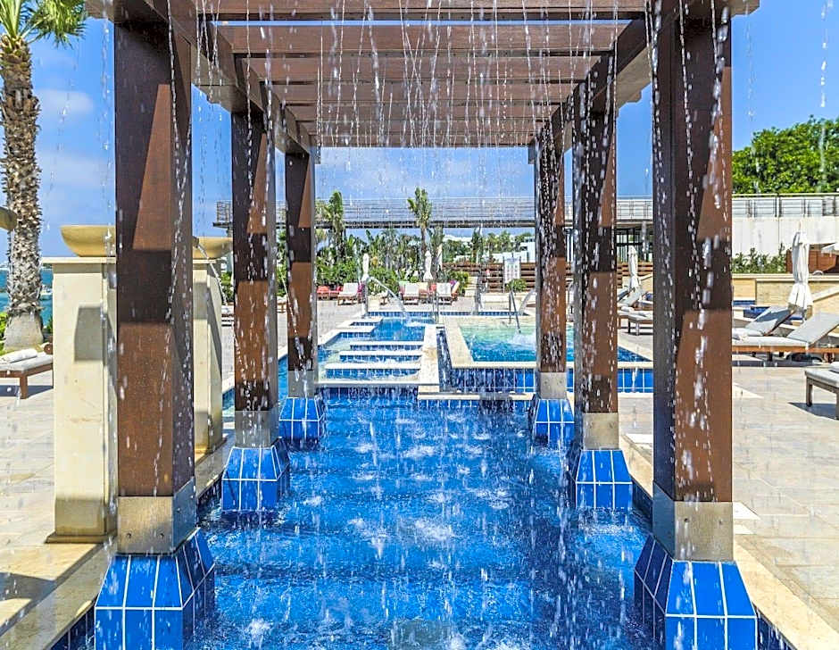 Alexander The Great Beach Hotel