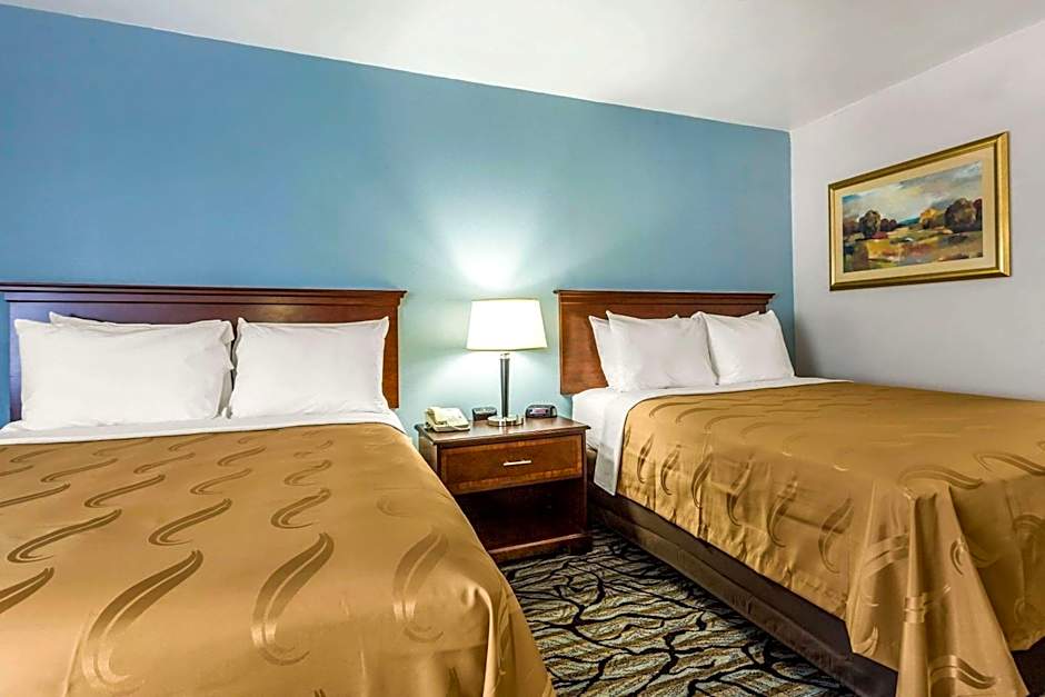 Quality Inn At The Park