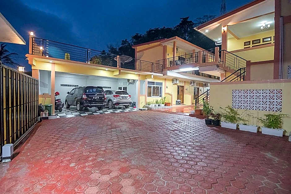 RedDoorz near RSUD Dr Abdul Aziz Singkawang