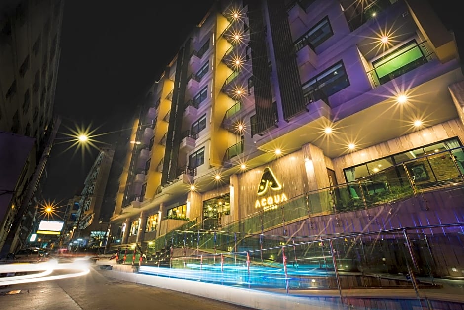 Acqua Hotel (SHA Plus)