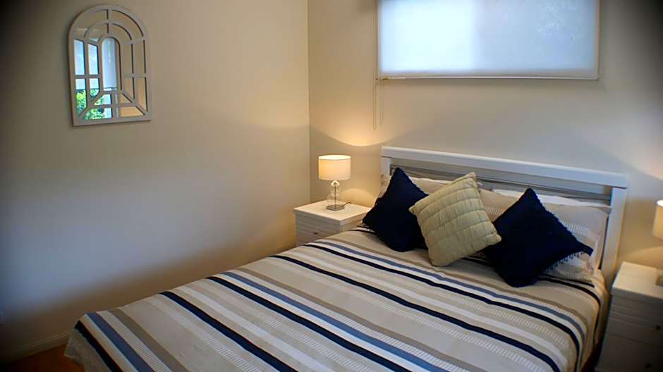 Tinaroo Sunset Retreat