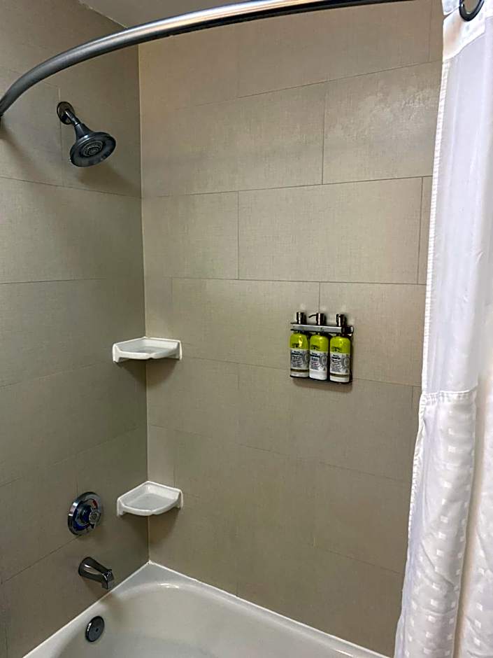 Holiday Inn Express & Suites Columbia-I-26 @ Harbison Blvd by IHG