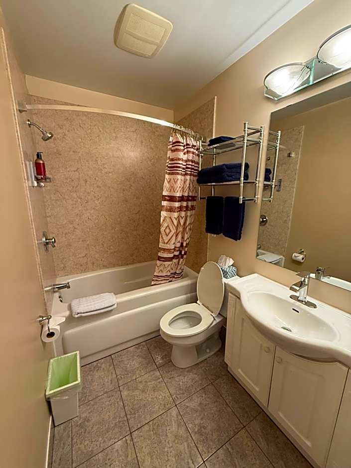 The Century House Bed and Breakfast Ottawa