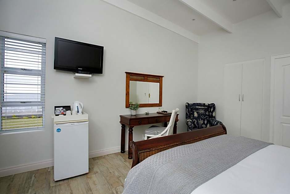 Ocean Hideaway Bed and Breakfast