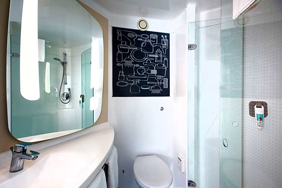 ibis Sheffield Centre