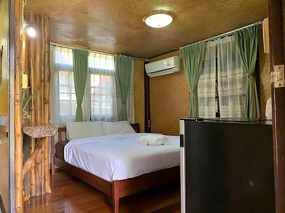 Sam's House Guesthouse