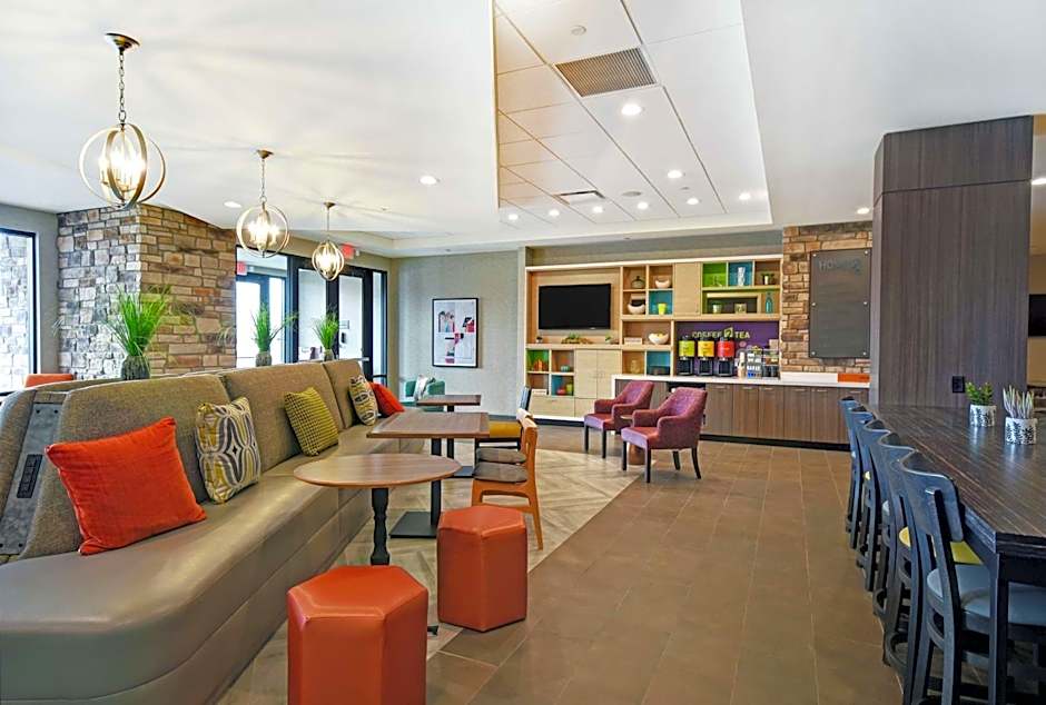 Home2 Suites by Hilton Beloit, WI