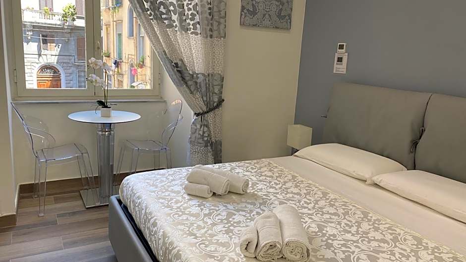 Sun Art Naples Rooms