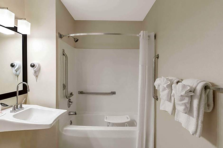 Super 8 by Wyndham Schenectady/Albany Area