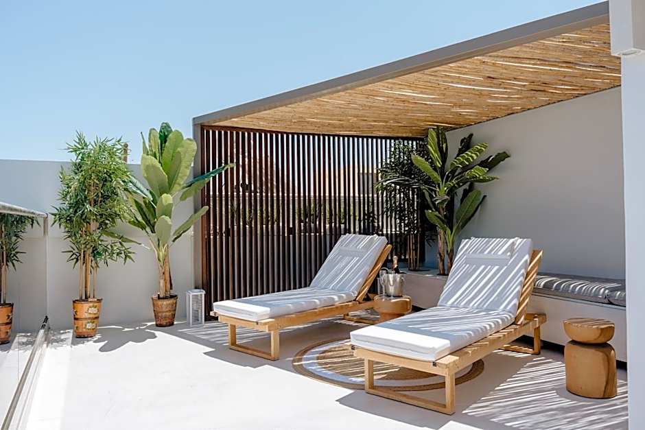 Palm Beach Hotel Apartments