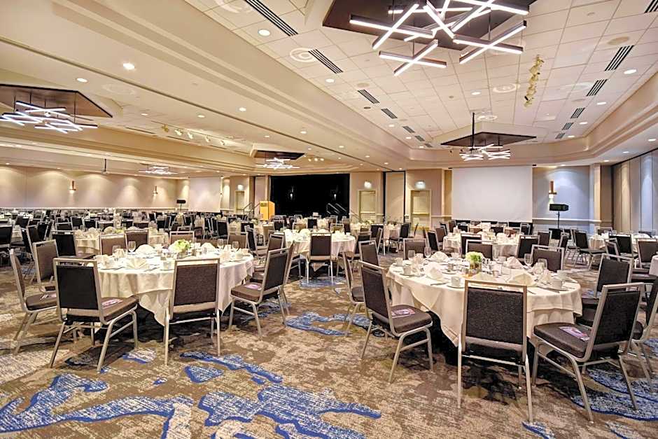 Embassy Suites By Hilton Charleston