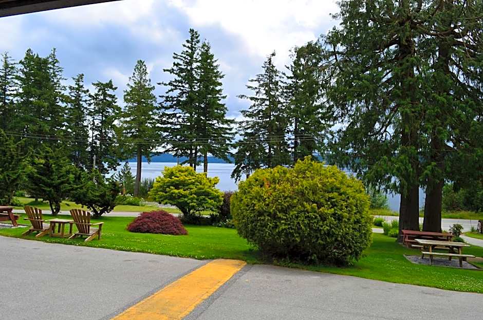 Seaside Villa Motel & RV Park