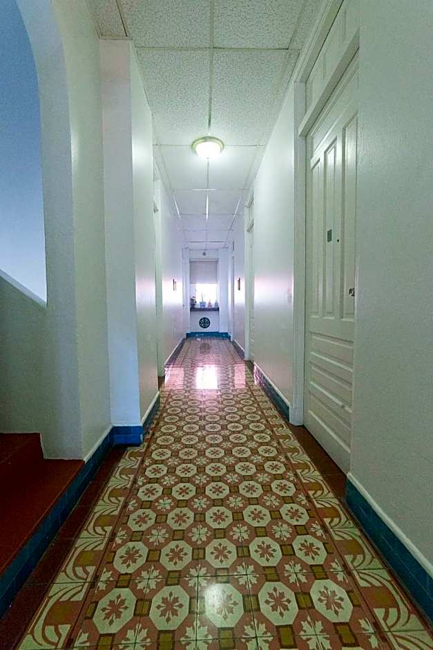 Hotel Colonial