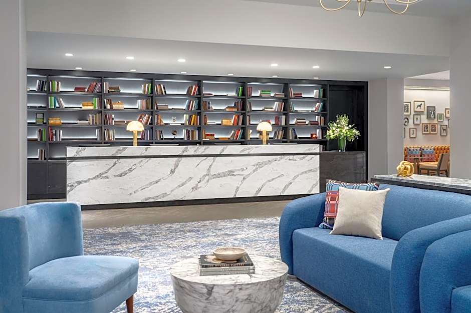 Hotel Commonwealth