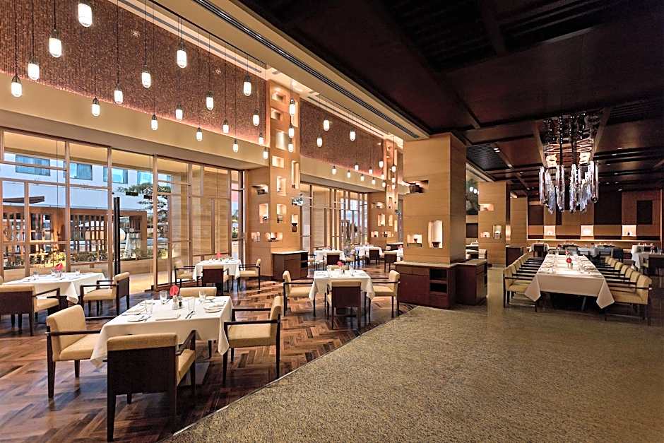 Sheraton Grand Bengaluru Whitefield Hotel & Convention Center