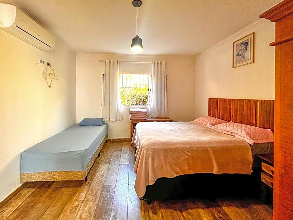 Casa de campo com Wi-Fi, piscina e churrasqueira