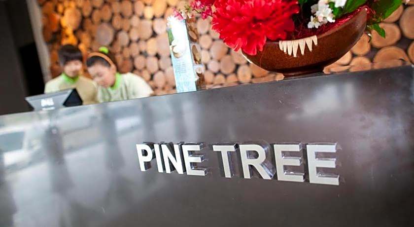 Pinetree Hotel