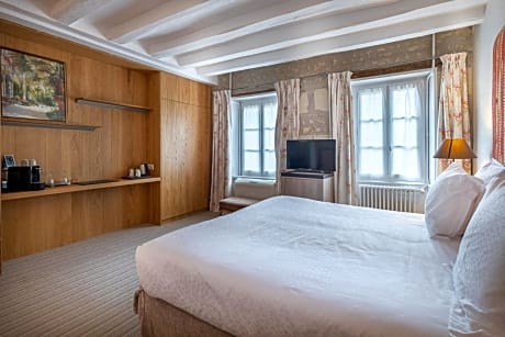 Charm Double Room