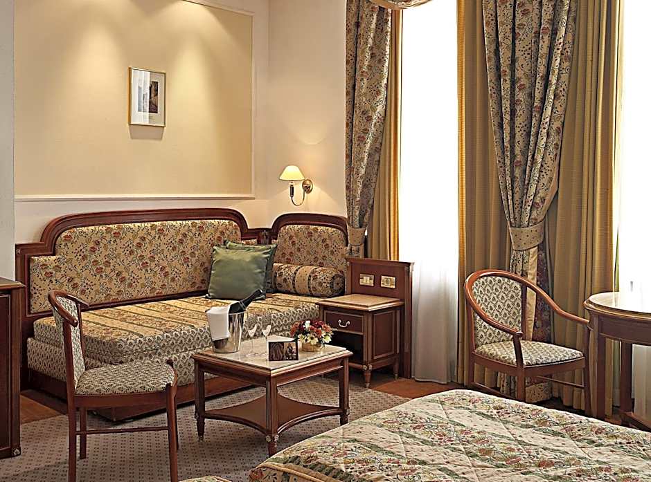 Ambassador Zlata Husa