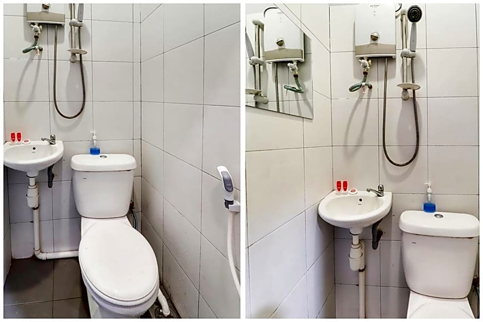 OYO 89381 Moonnight Hotel