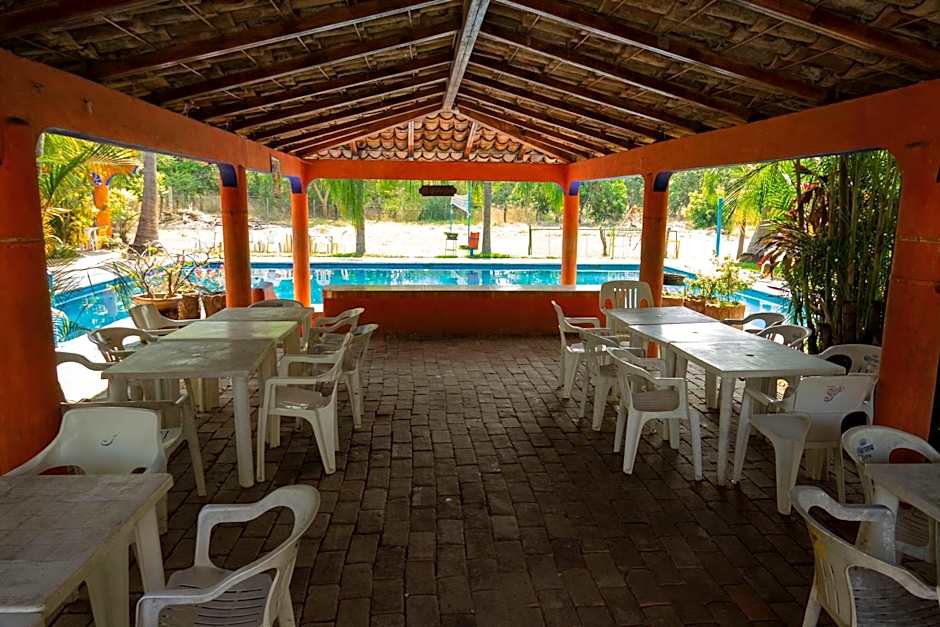 Balneario y Cabañas ISIS