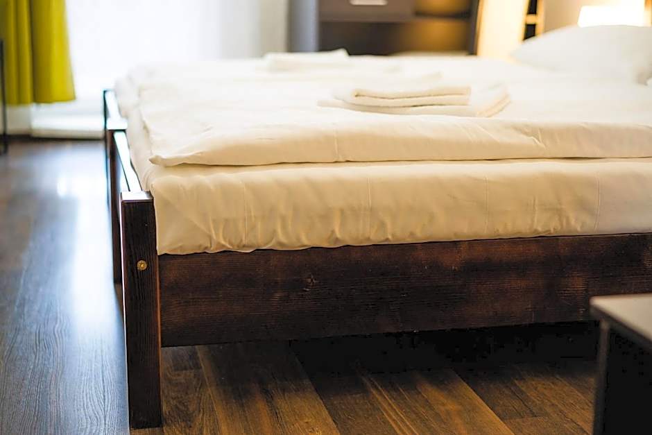 Leone Penzion&Restaurant