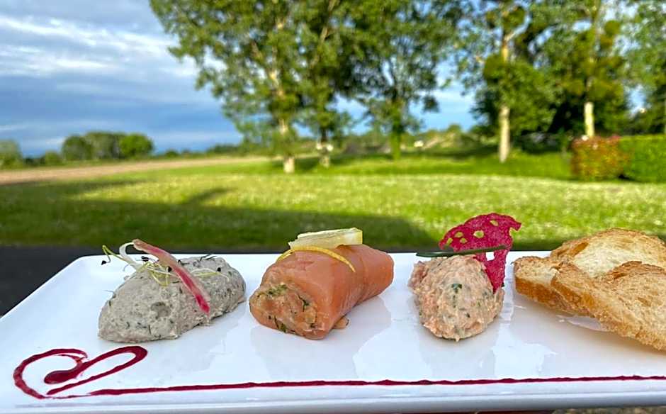 Logis Hôtel Le Pélican & son restaurant