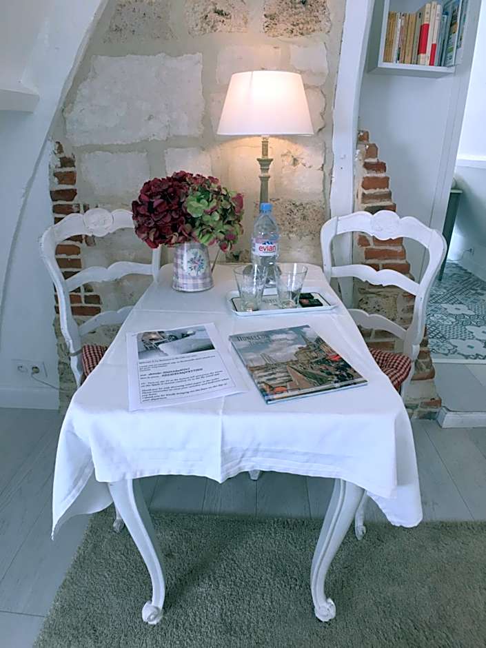 La Romance et la Romanesque