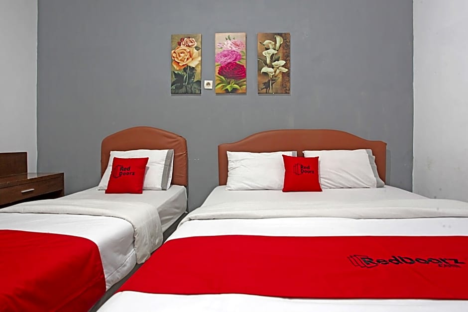 RedDoorz @ Soekarno Hatta 2