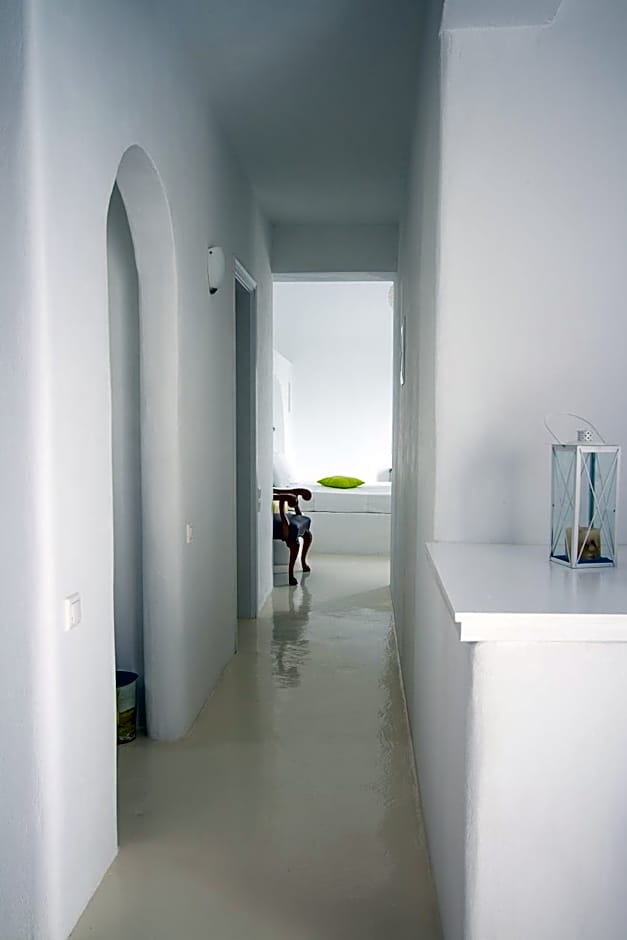 Sea Sound White Katikies