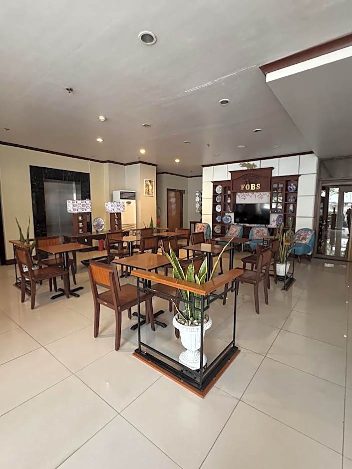 [ACTIVE] Fuente Oro Business Suites