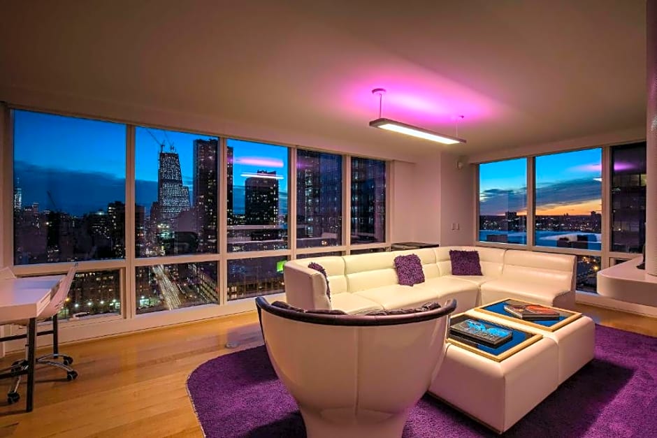 YOTEL New York Times Square