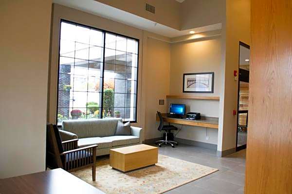 Country Inn & Suites by Radisson, Erie, PA