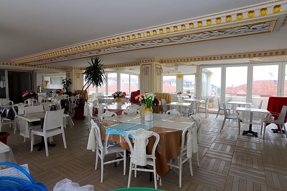 Altınkum Otel Karasu