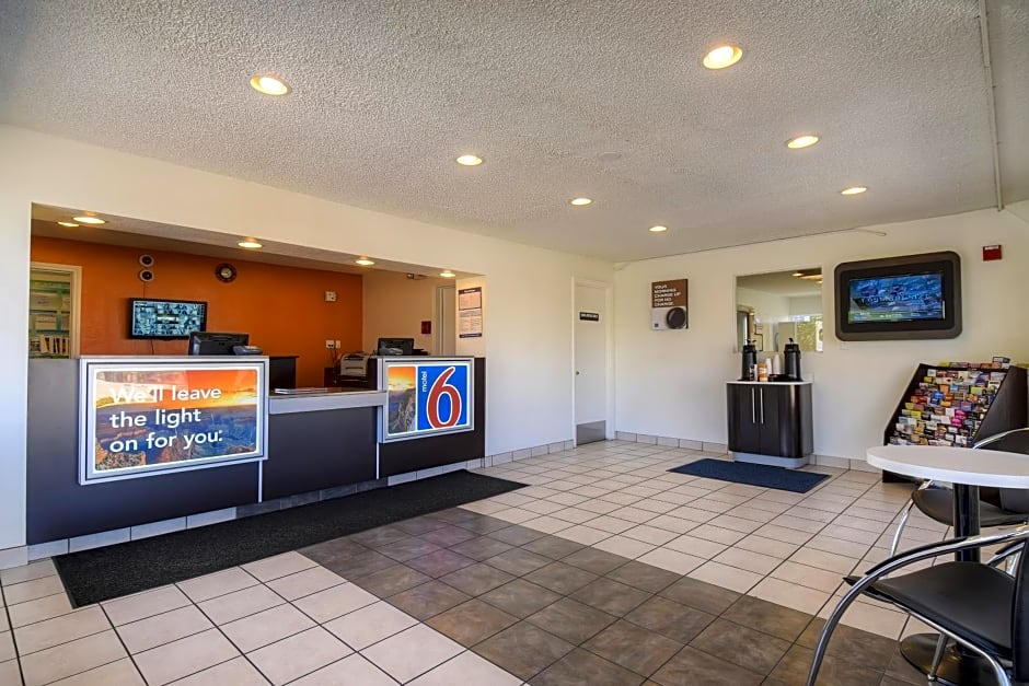 Motel 6-Las Vegas, NV - I-15 Stadium