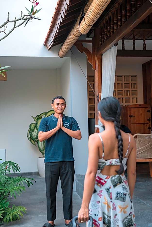 MAHALONA BALI STAY