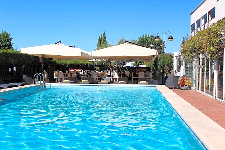 Hotel Cristallo Relais, Sure Hotel Collection By Best Western