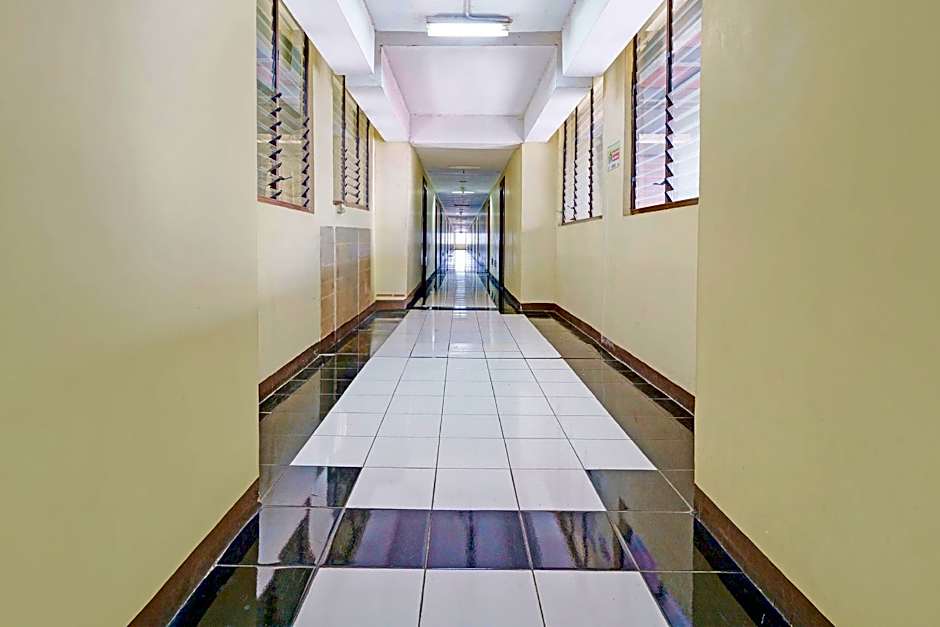 OYO Life 93103 Apartement Gateway Cicadas By Fikri Room