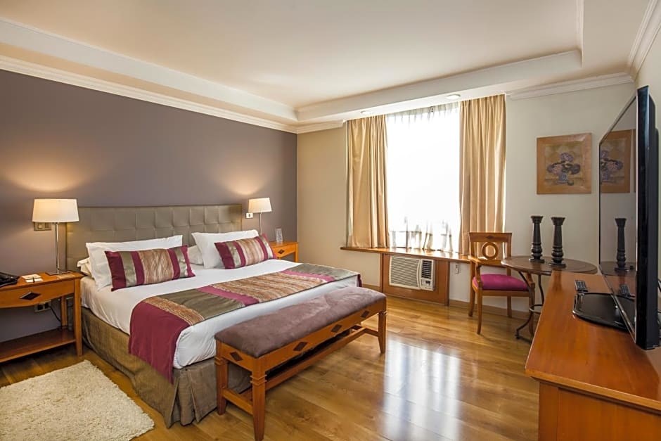 Park Plaza Bonaparte Boutique