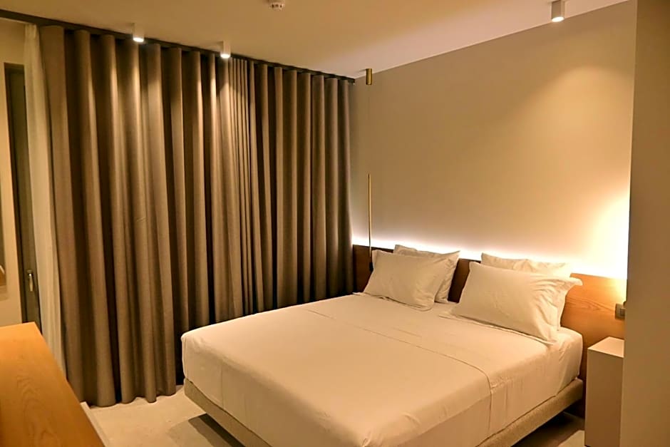 Balance Accommodation