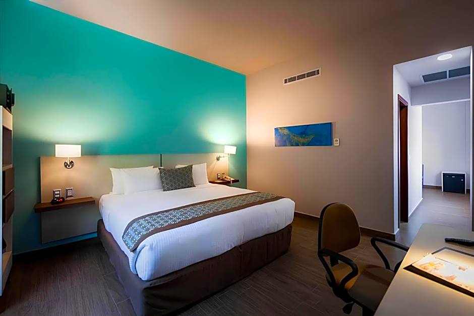 Comfort Inn & Suites Los Cabos