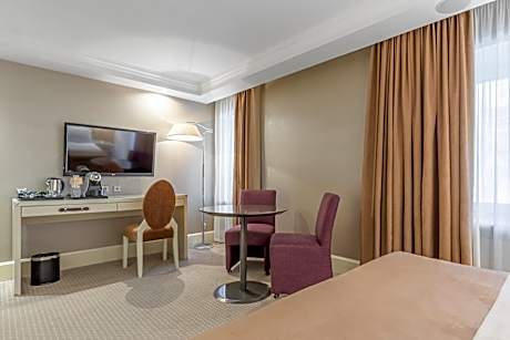 Junior Suite Business Class