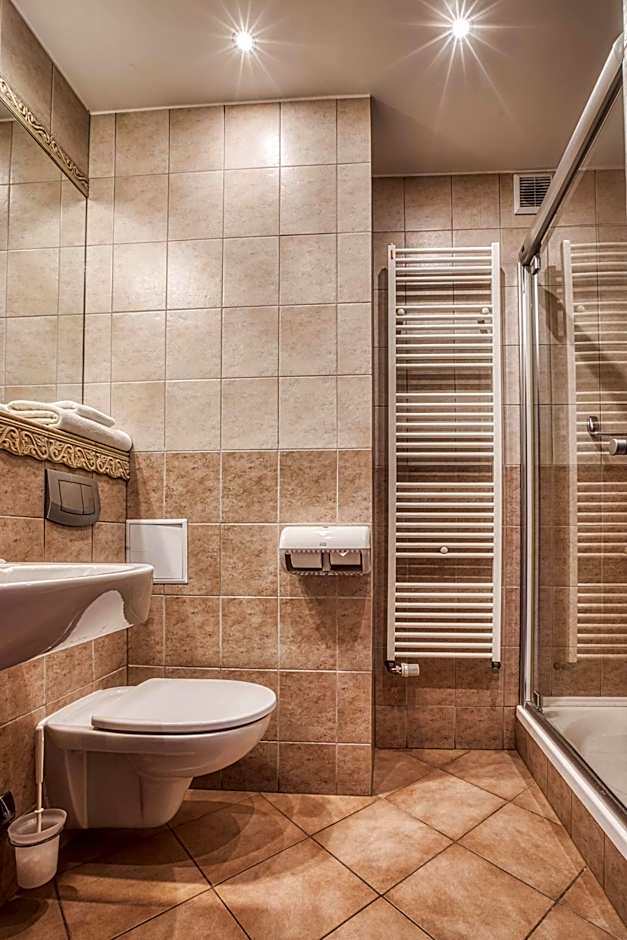4 Pory Roku Resort Sauna & Spa