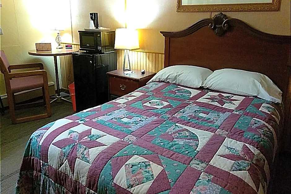 Colonial Inn Extended Stay by OYO New Ulm